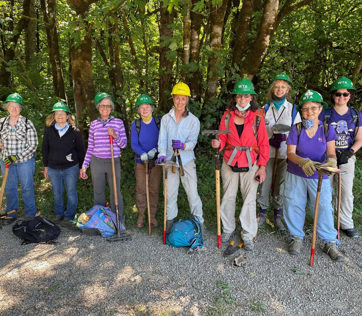 Oregon-Washington Cascade Volcanoes Broadband